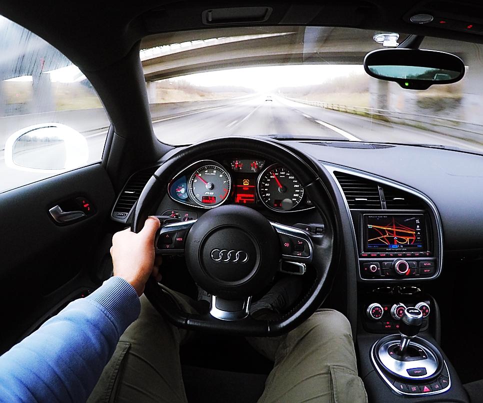 Audi R8 (Solgt) billede 8