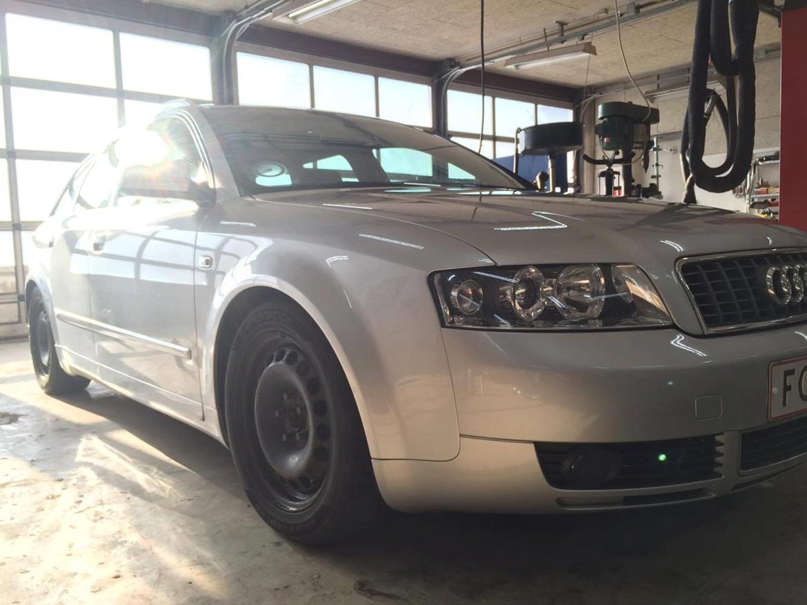 Audi A4B6 Avant Quattro billede 2