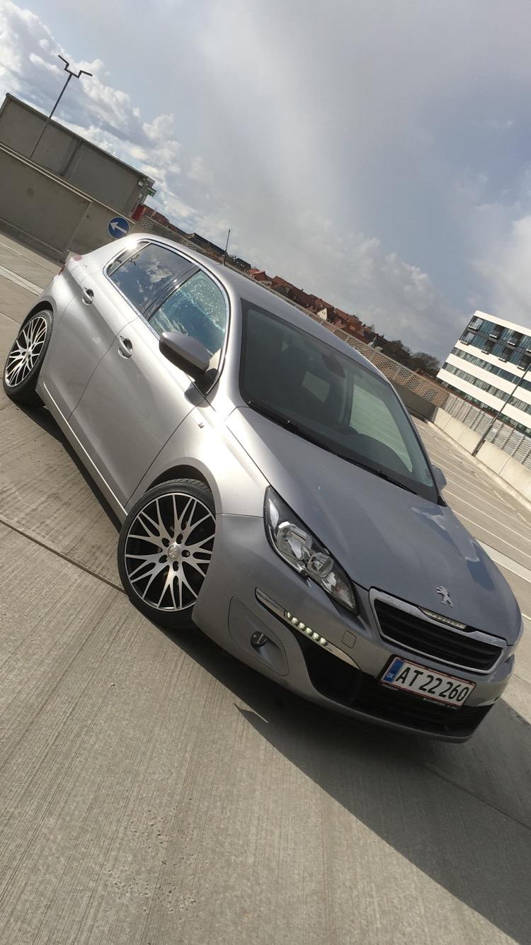 Peugeot 308 1.6 BlueHDI Style billede 2