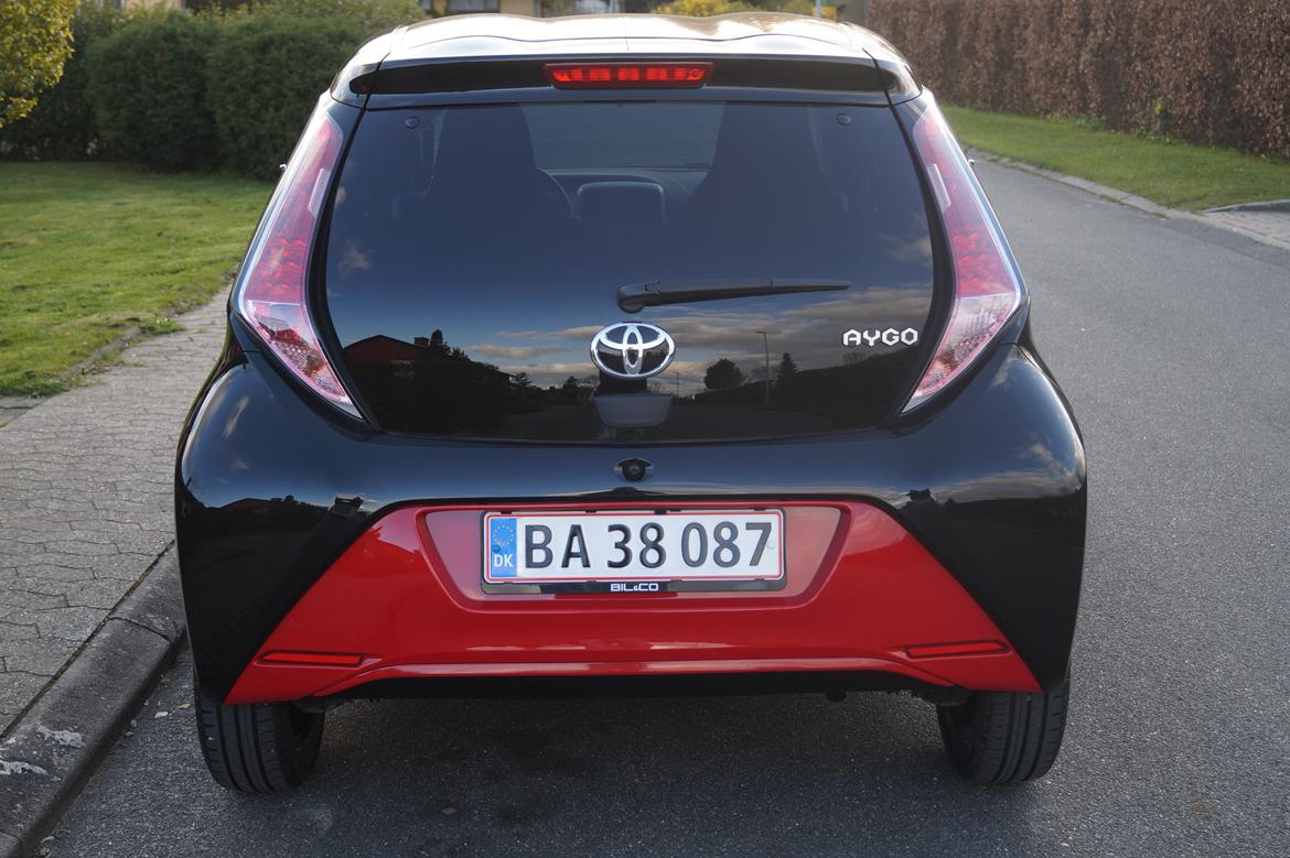 Toyota Aygo X-Black billede 3