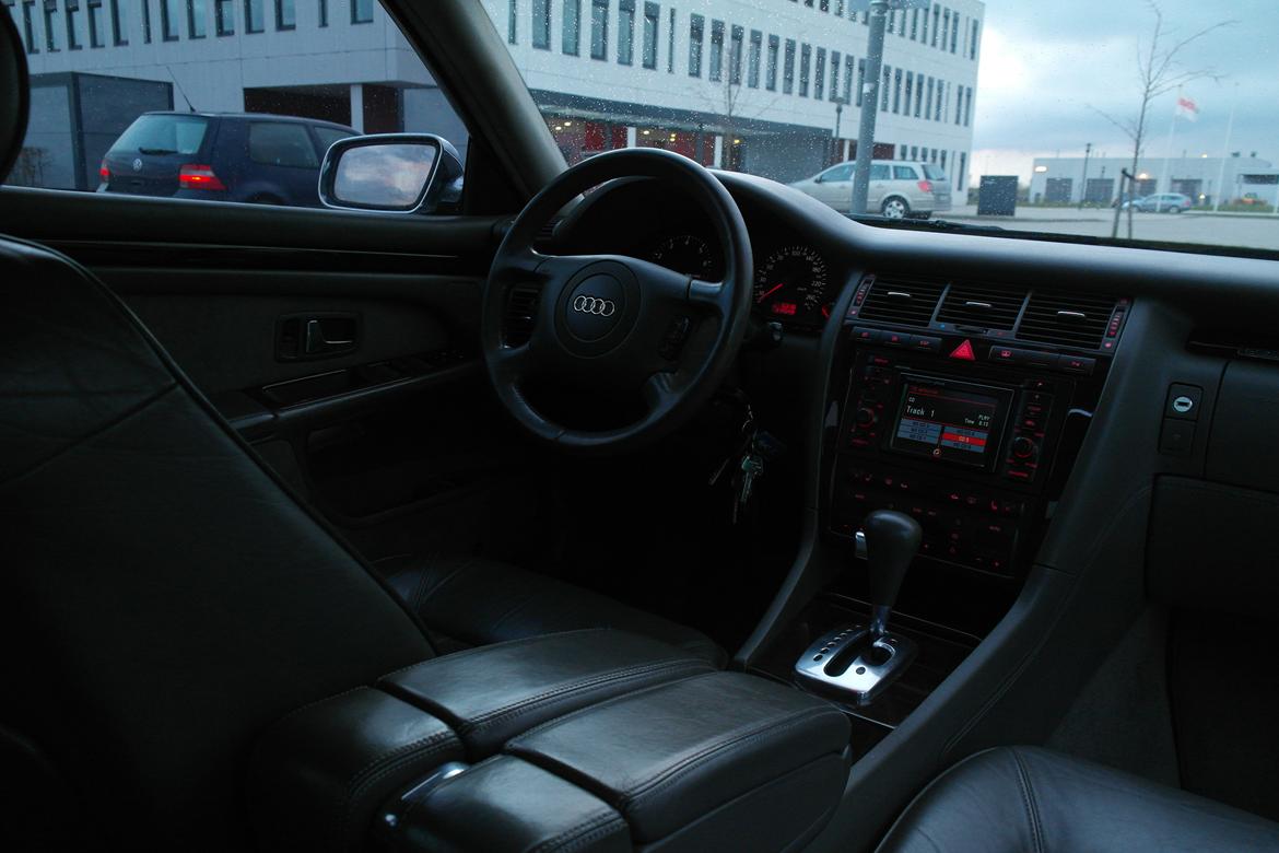 Audi A8 D2 billede 17