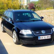 VW Passat 3BG