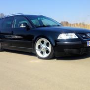 VW Passat 3BG