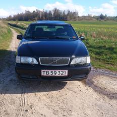 Volvo S70 