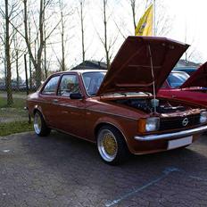 Opel Kadett c 2.0 16v