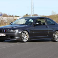BMW E46 325Ci
