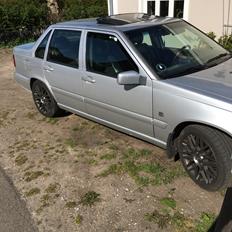 Volvo S70 T5 R-design 