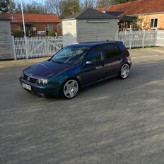 VW Golf 4