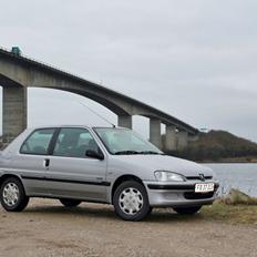 Peugeot 106