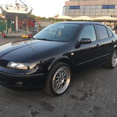 Seat Leon 1m 1.6 16v stella