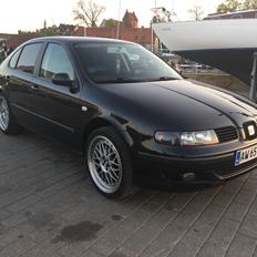 Seat Leon 1m 1.6 16v stella