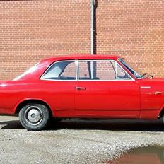 Opel Rekord C sedan