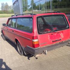 Volvo 245 van 2,3