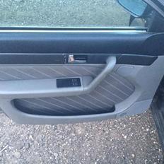 Audi v6 2,6 c4 (ophugget)