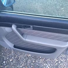 Audi v6 2,6 c4 (ophugget)