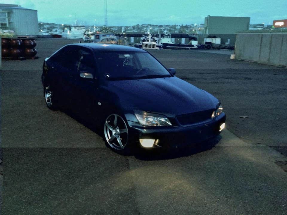 Lexus IS200 billede 1