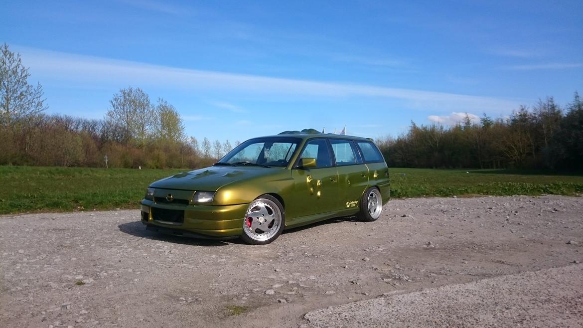 Opel Astra 2.0 16v Caravan C20let "200ts" Showcar billede 42