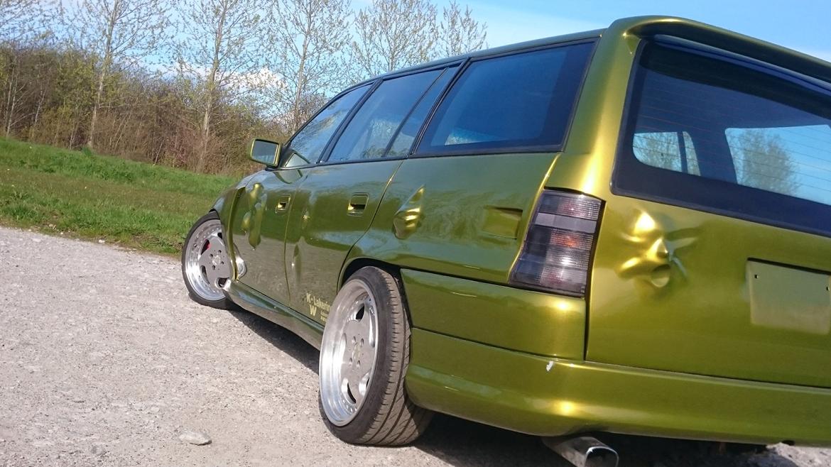 Opel Astra 2.0 16v Caravan C20let "200ts" Showcar billede 5