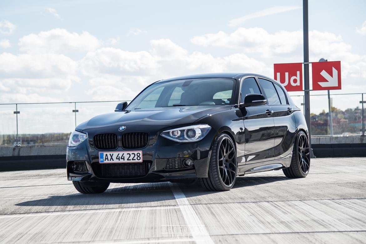 BMW F20 120d 2,0 Sportline aut. 5d billede 2