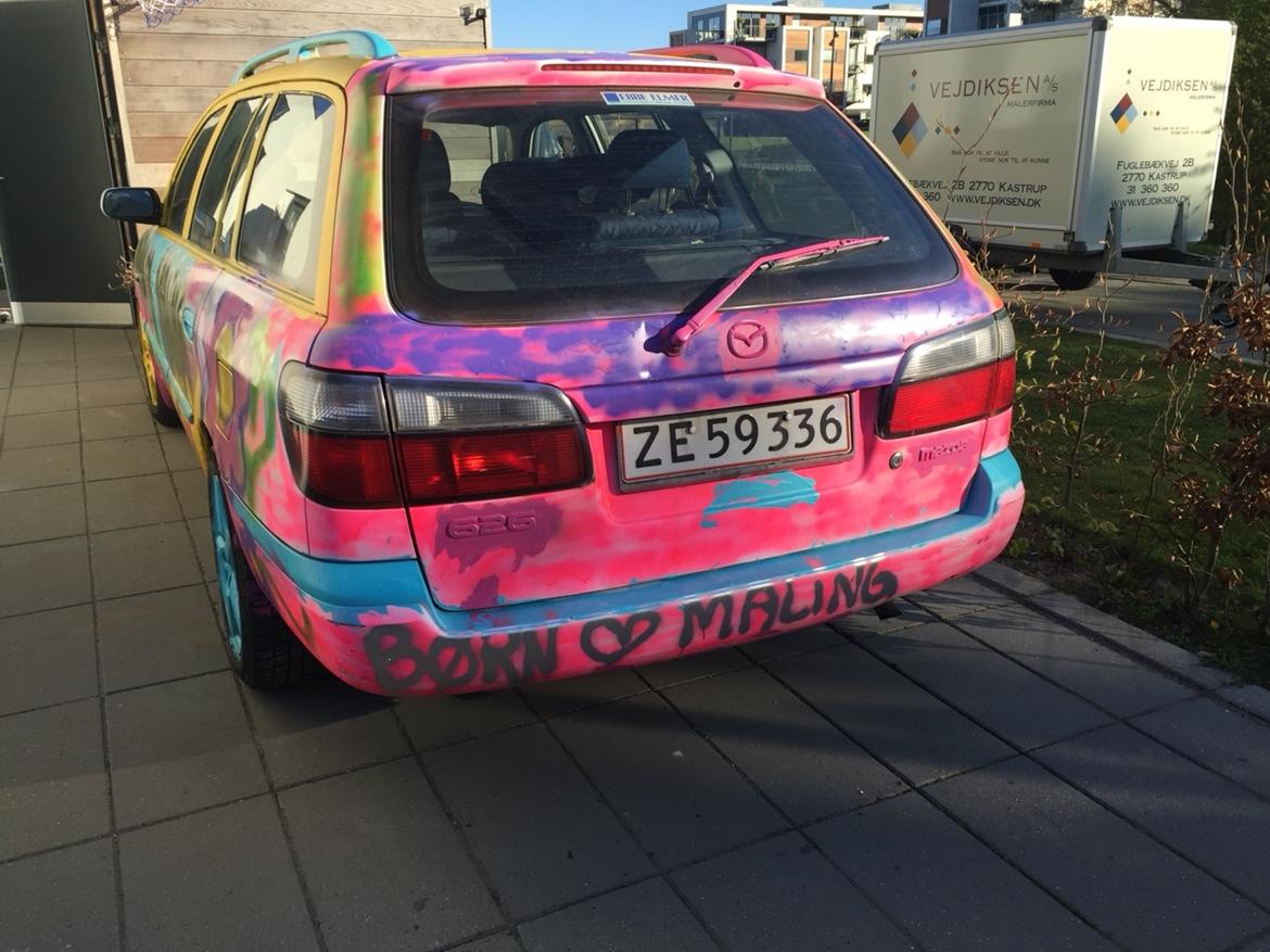 Mazda 626 st. Car billede 4