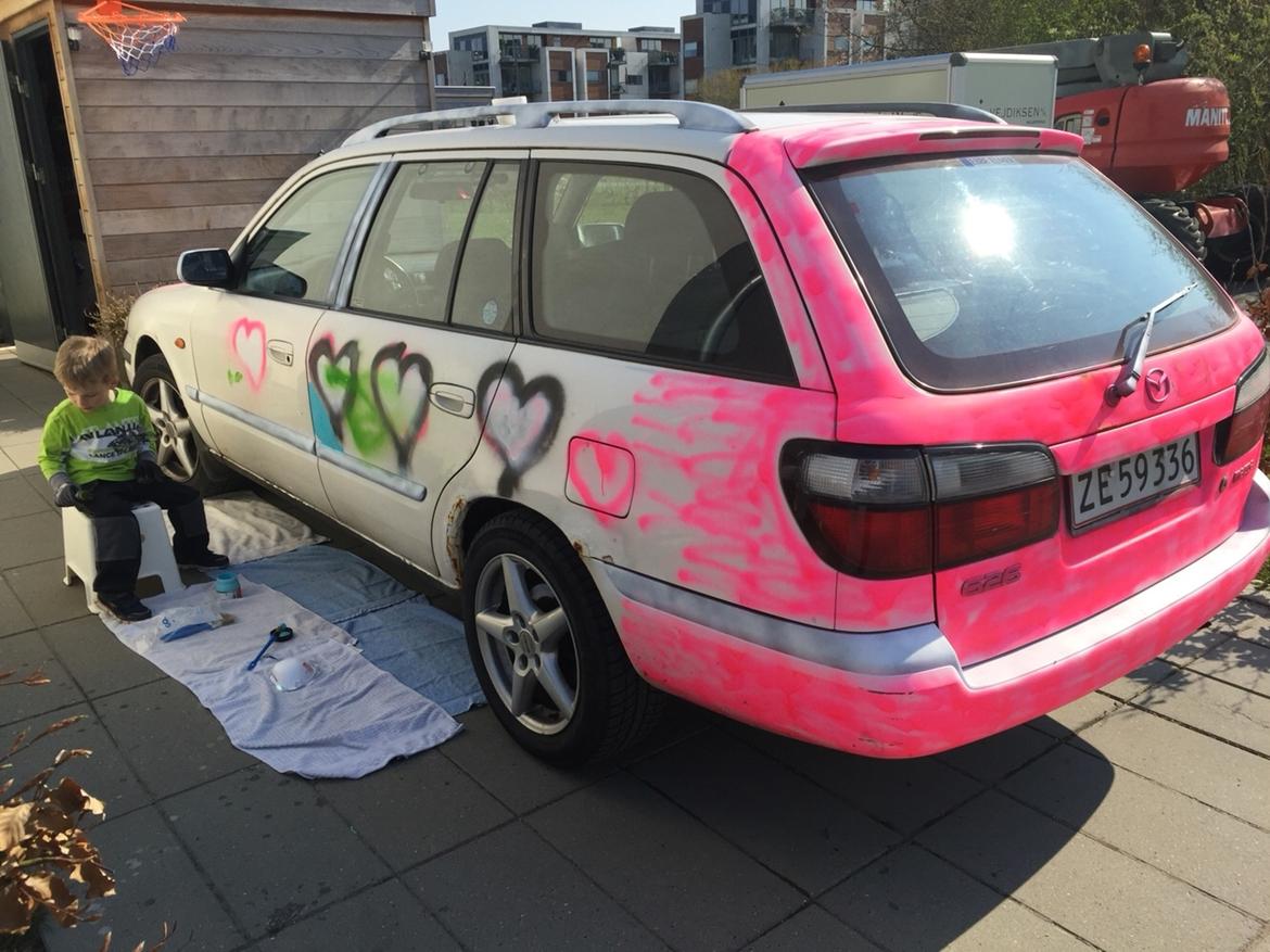 Mazda 626 st. Car billede 9