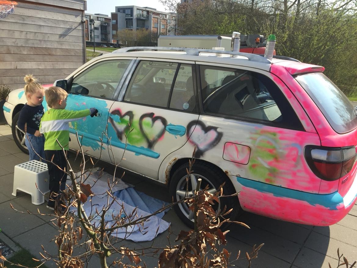 Mazda 626 st. Car billede 11