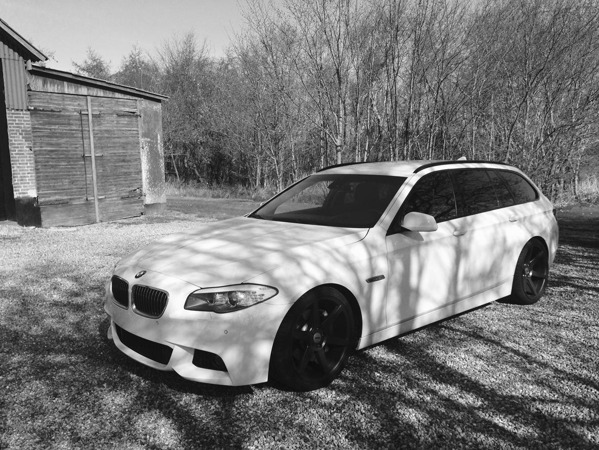BMW F11 530D billede 1