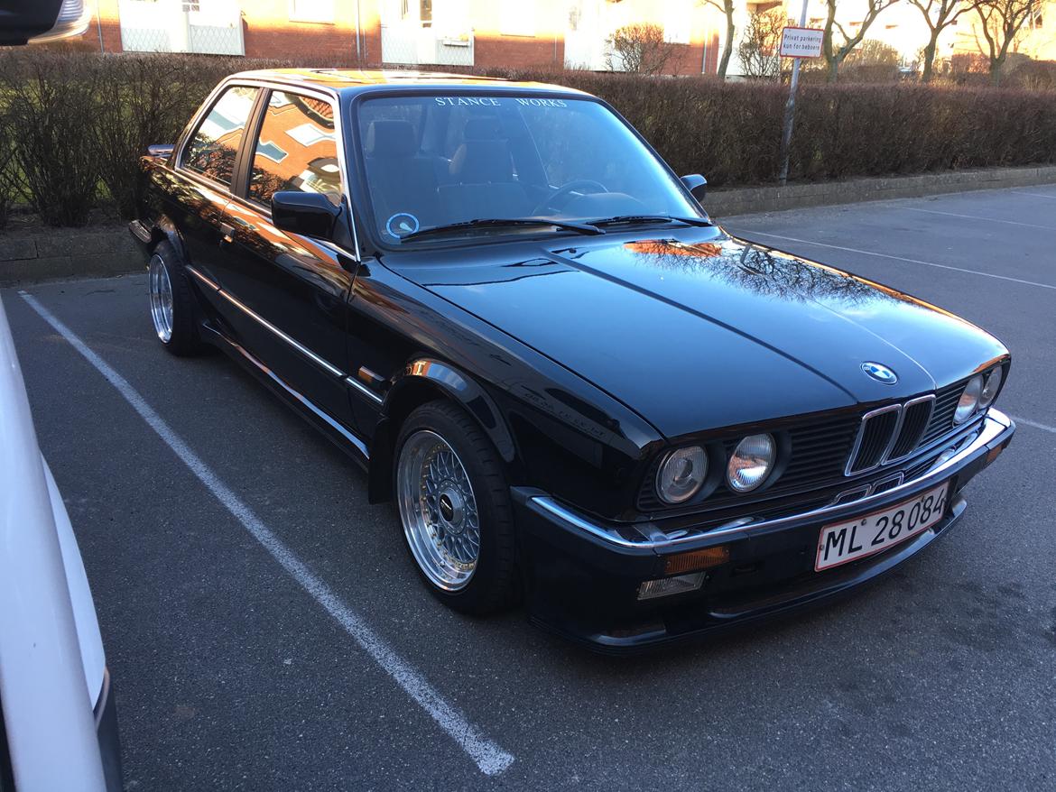 BMW E30 320i billede 5