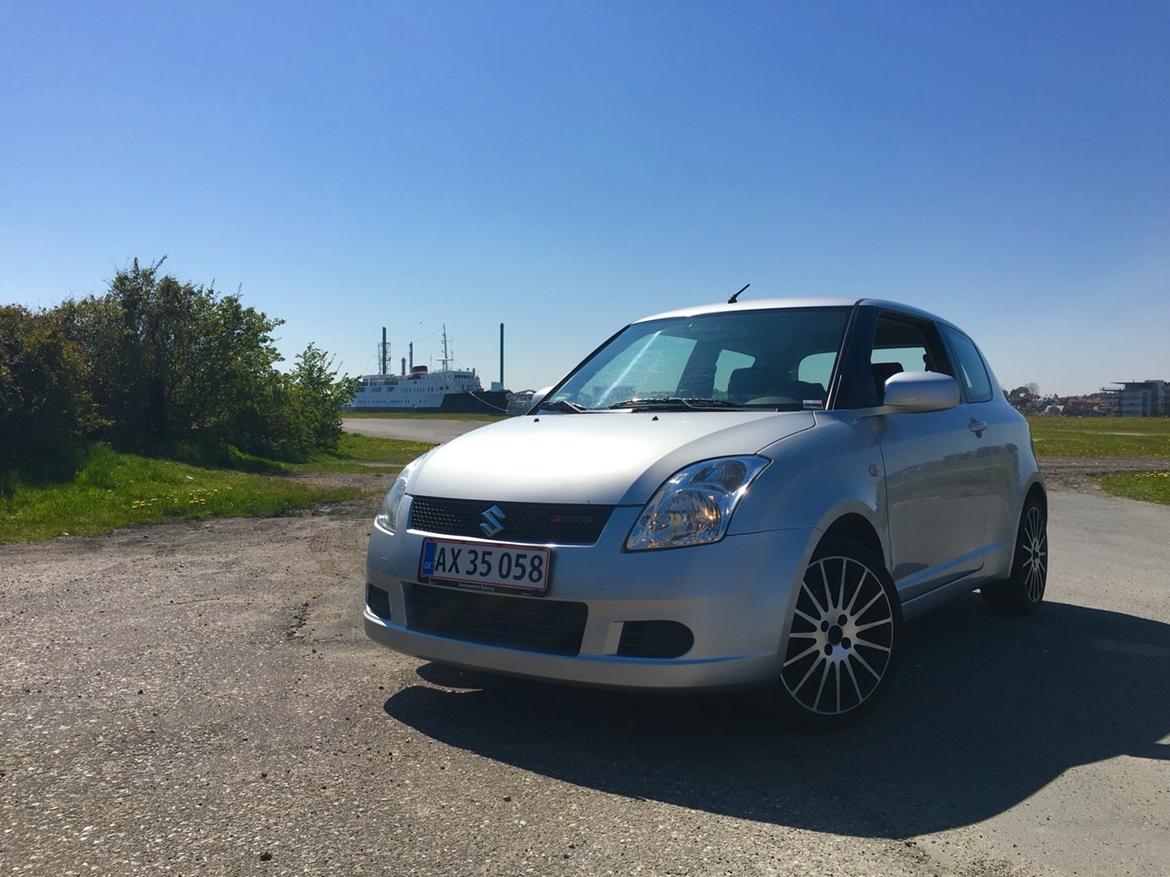 Suzuki SWIFT billede 3