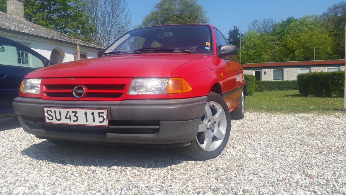 Opel Astra F Hatchback billede 2