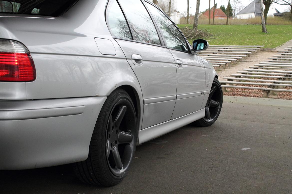 BMW E39  billede 3