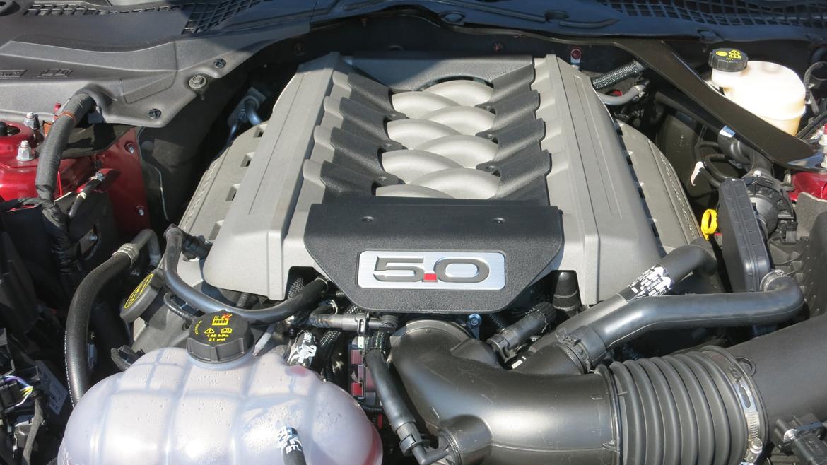 Ford Mustang Fastback GT - Coyote V8. Får smilet frem hvergang den startes. billede 9