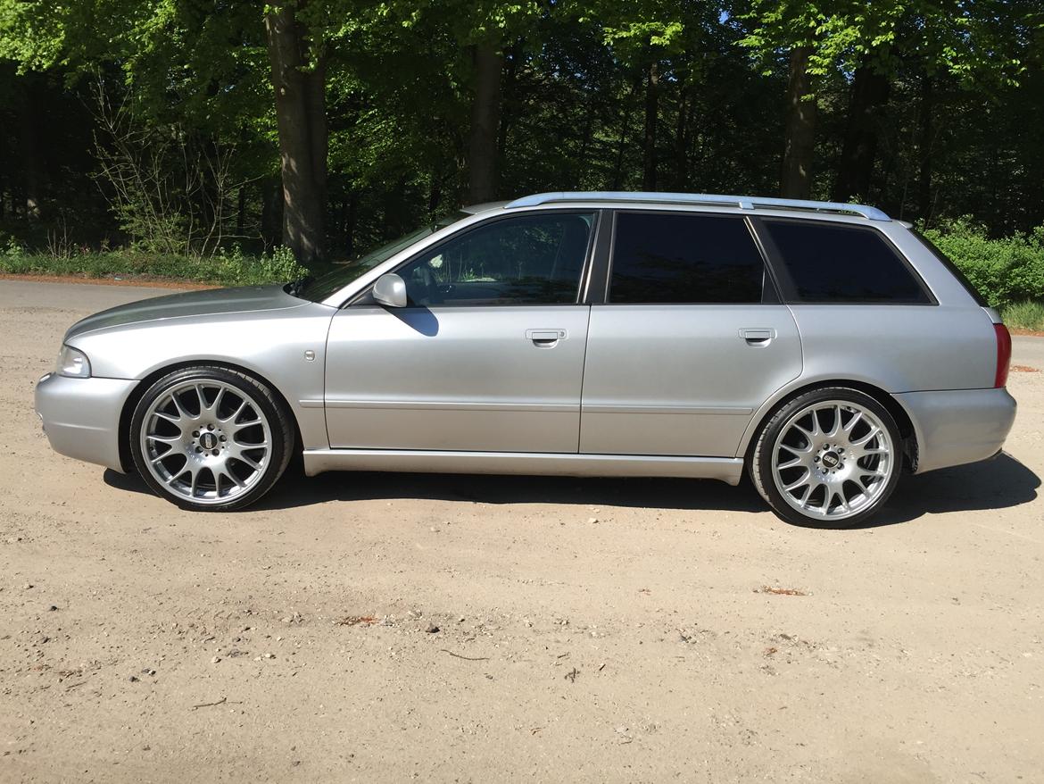 Audi A4 1,8 Turbo Quattro billede 6