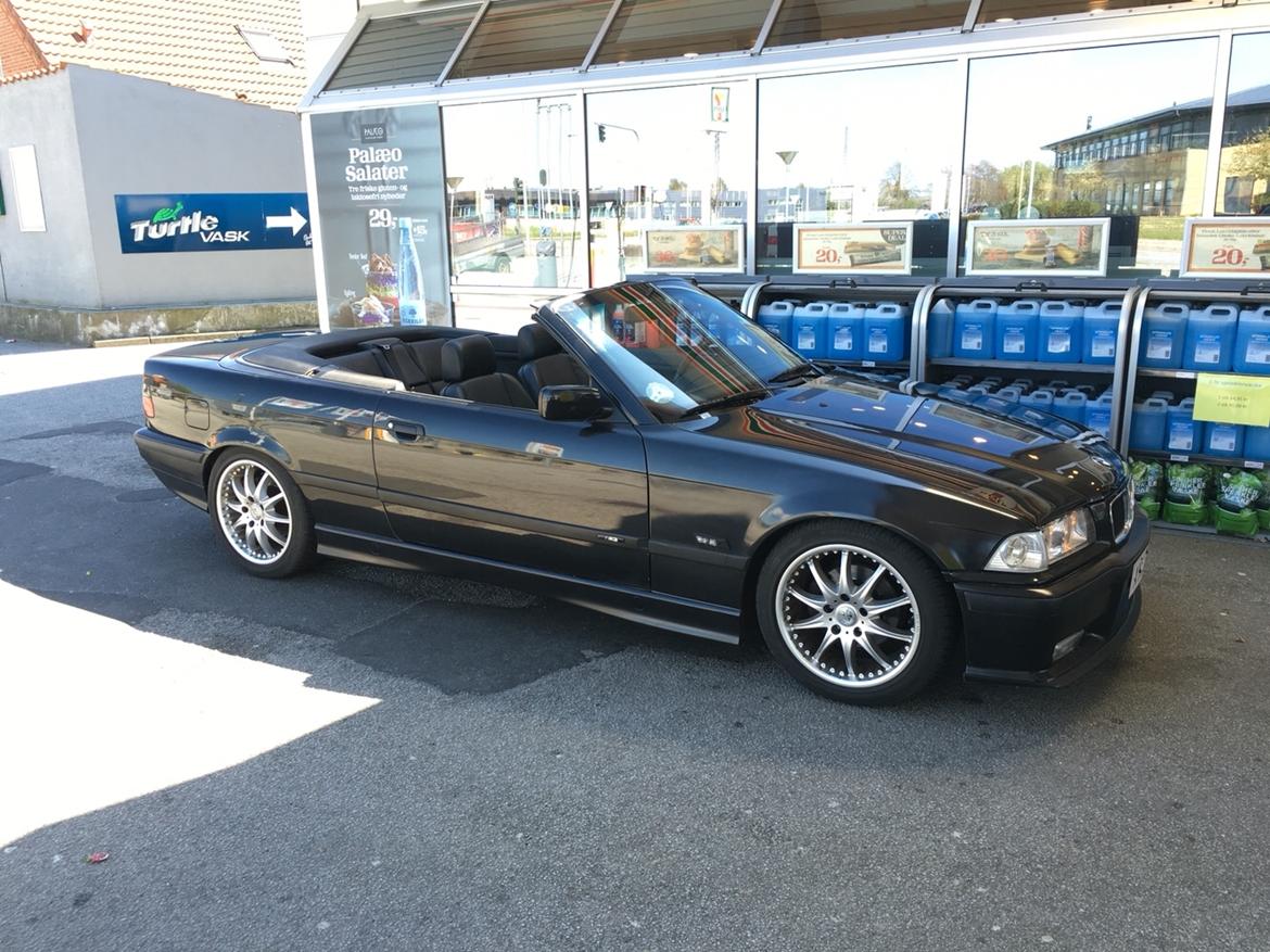 BMW 318i cabriolet billede 17