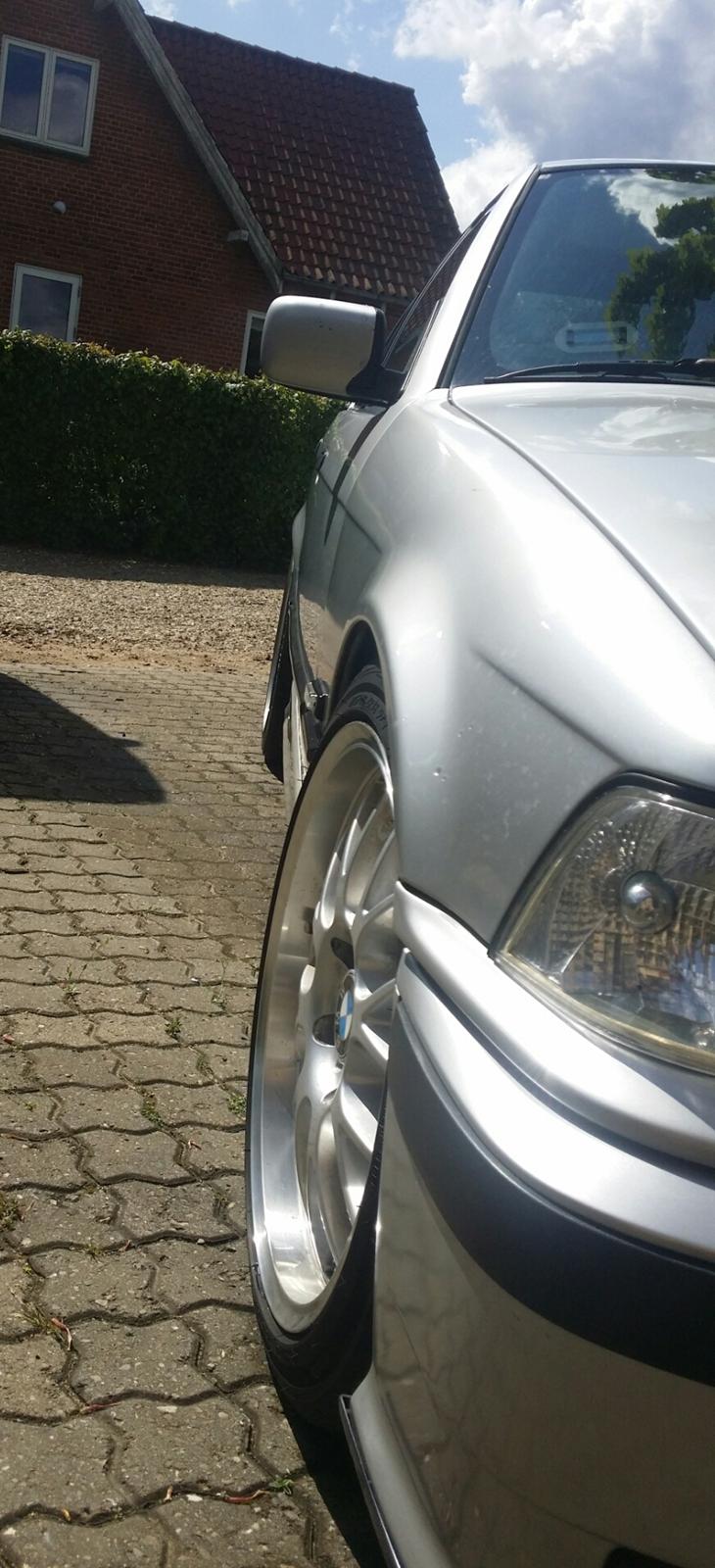 BMW E36 325i billede 7