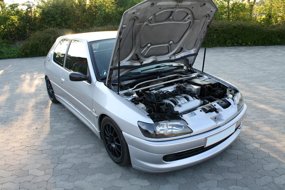 Peugeot 306 GTI 2.4 billede 3