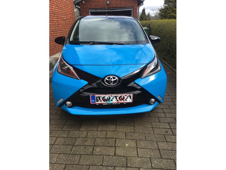 {{currentPhoto.altText}} billede {{currentPhoto.number}}