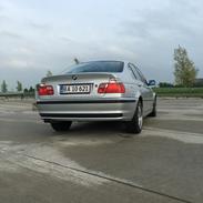 BMW E46 320i