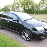 Toyota Avensis 1,8 st. car SOL