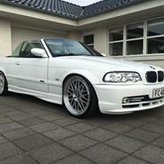 BMW 328I Cabriolet