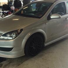 Opel Astra H 1,6 twinport wagon (SOLGT)