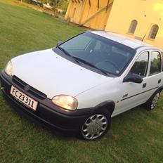 Opel Corsa 1.4 8V Swing SOLGT