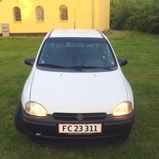 Opel Corsa 1.4 8V Swing SOLGT