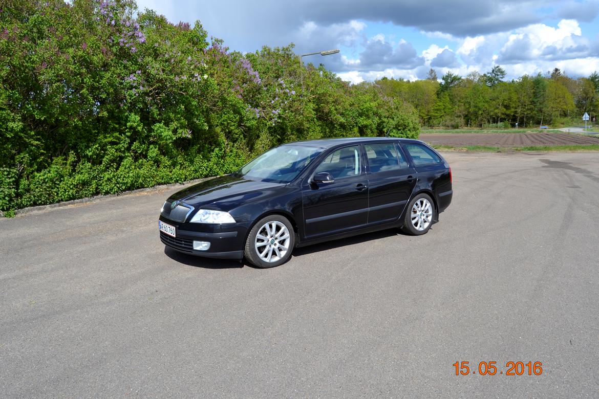 Skoda Octavica 2.0 TDI Combi SOLGT billede 15