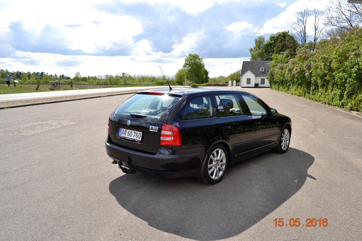 Skoda Octavica 2.0 TDI Combi SOLGT billede 17