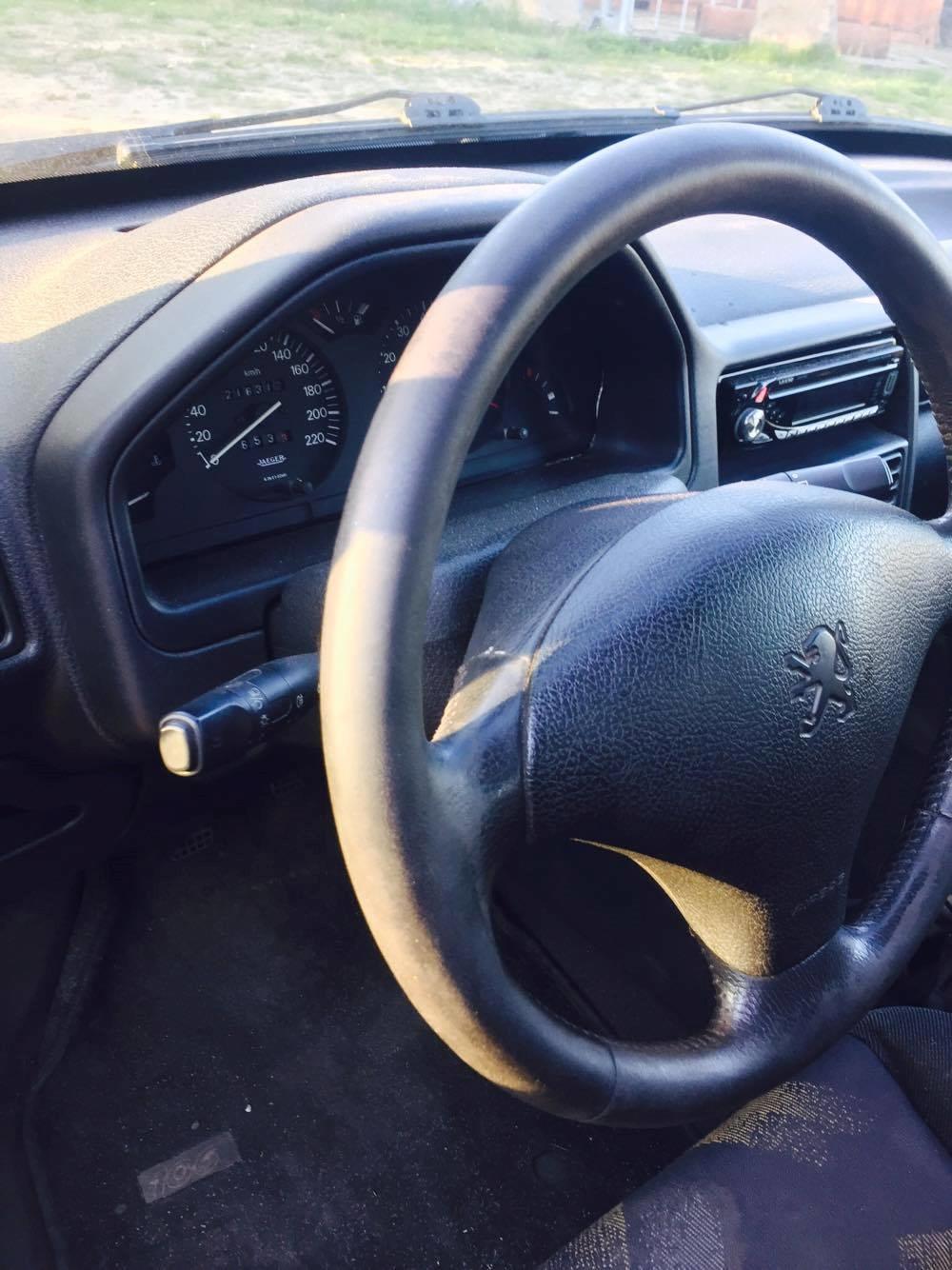 Peugeot 106 GTI billede 12