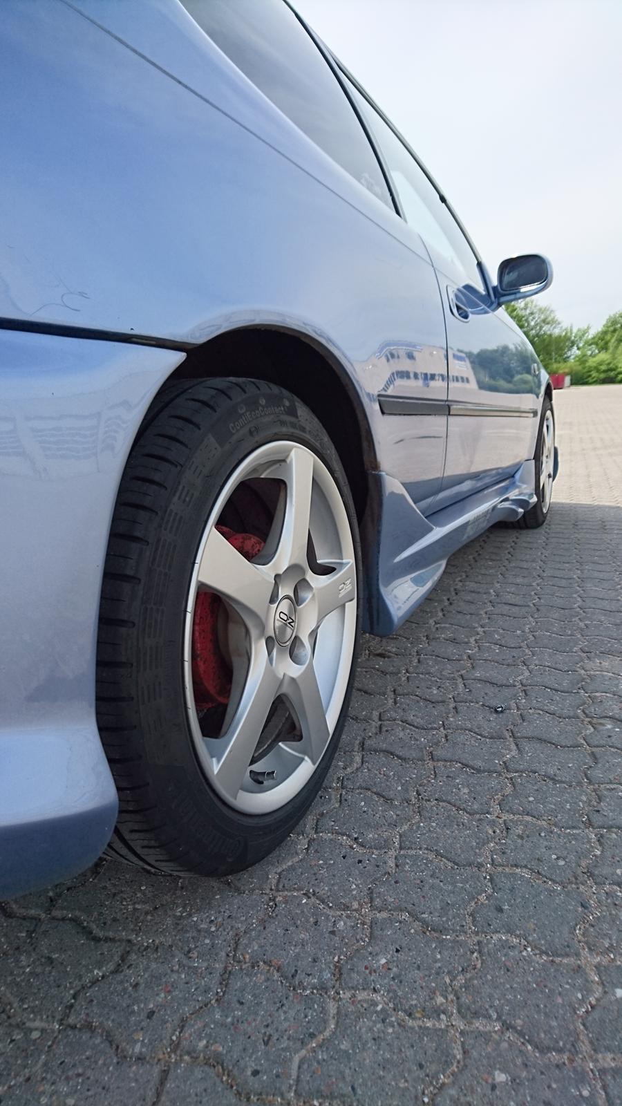 Toyota Corolla - [SOLGT] - Røde bremsetromler og 16" OZ fælge billede 12