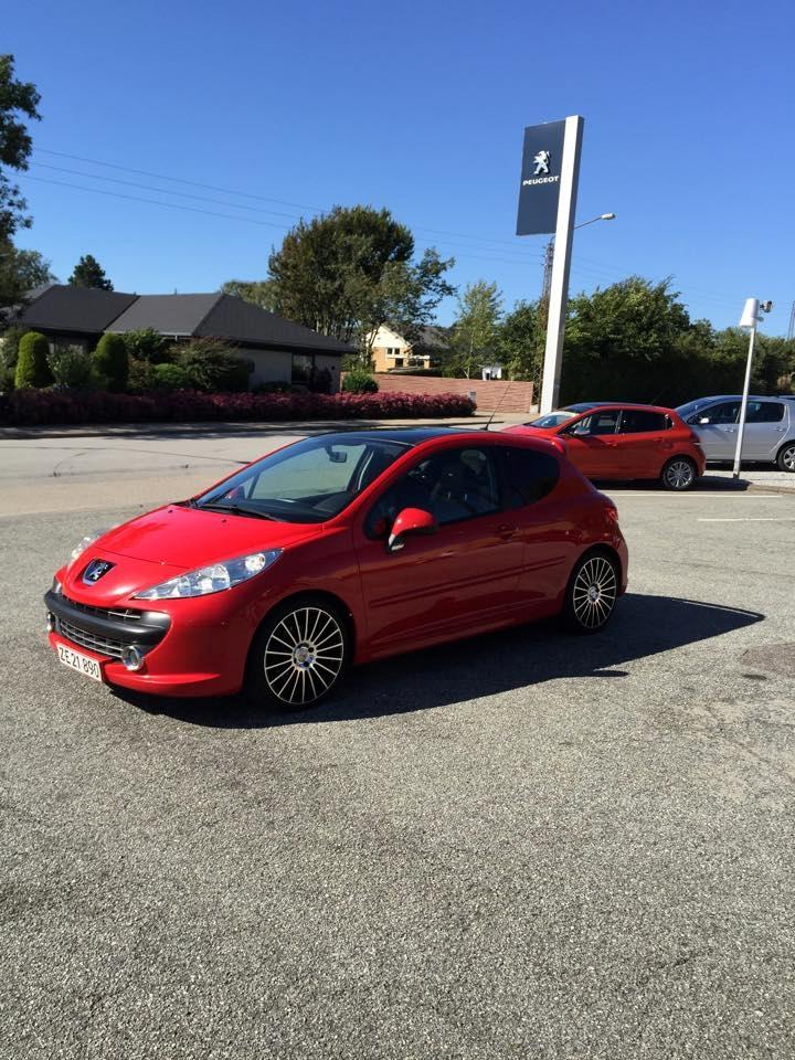 Peugeot 207 VTI 120 billede 1