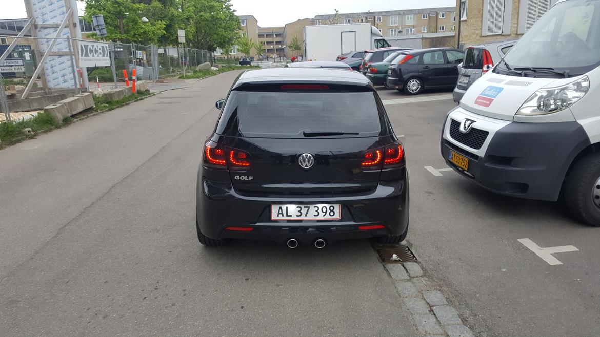 VW Golf 6 / VI R solgt billede 9