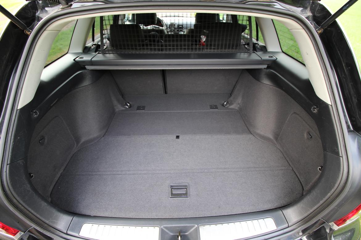 Toyota Avensis 1,8 st. car SOL billede 9